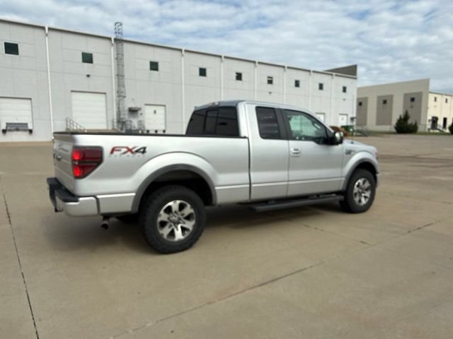 Used 2014 Ford F150 FX4 w/ Equipment Group 402A Luxury AWD/4WD image 5
