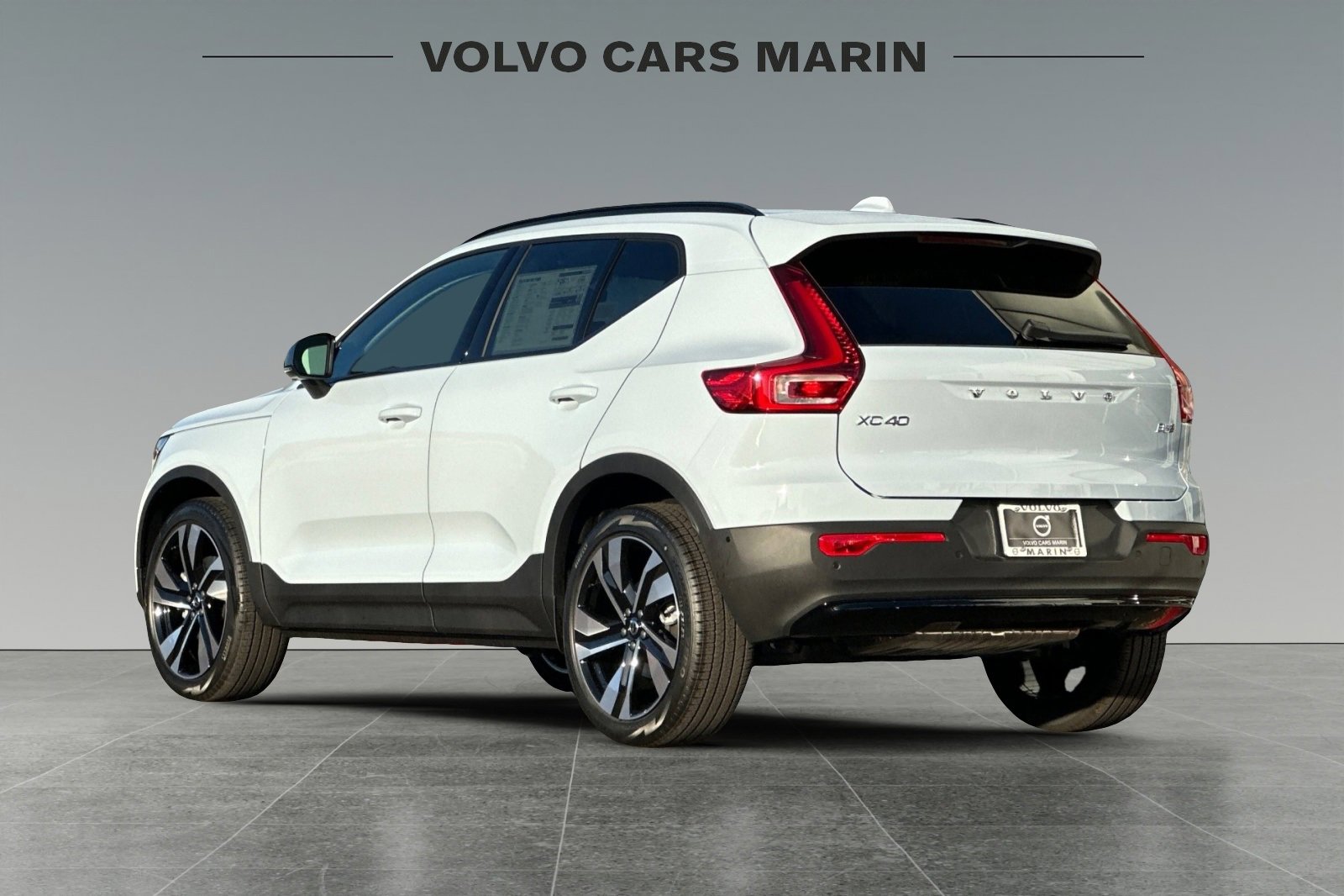 New 2026 Volvo XC40 B5 Ultra w/ Climate Package image 6