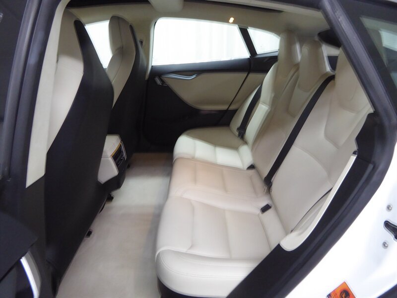 Used 2018 Tesla Model S 100D AWD/4WD image 26