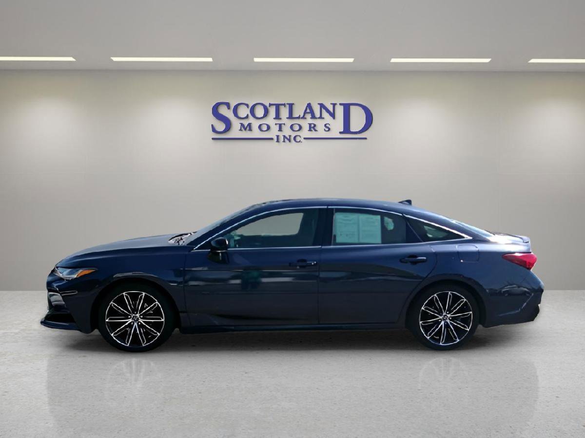 Used 2020 Toyota Avalon Touring w/ All Weather Liner Package FWD image 1