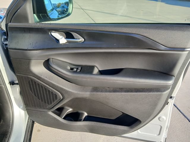 New 2025 Jeep Grand Cherokee L Laredo w/ Luxury Tech Group I AWD/4WD image 19
