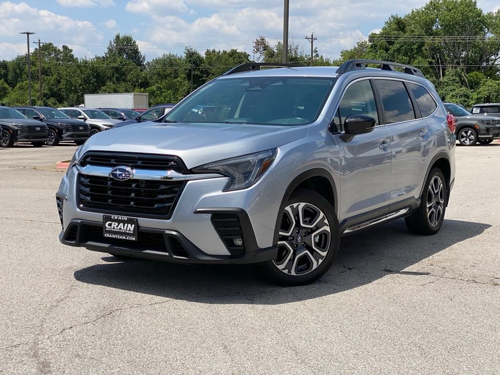 Used 2024 Subaru Ascent Limited AWD/4WD image 3
