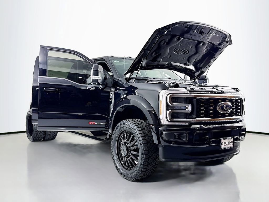 Used 2026 Ford F450 Platinum w/ FX4 Off-Road Package AWD/4WD image 38