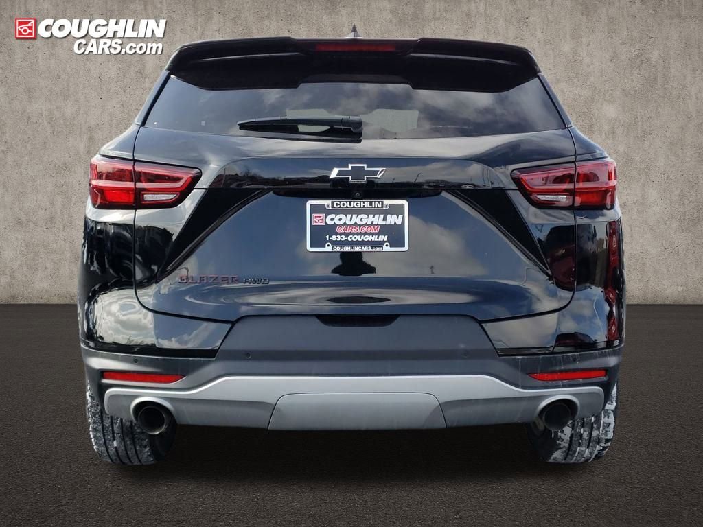 Used 2024 Chevrolet Blazer LT w/ Redline Edition image 4