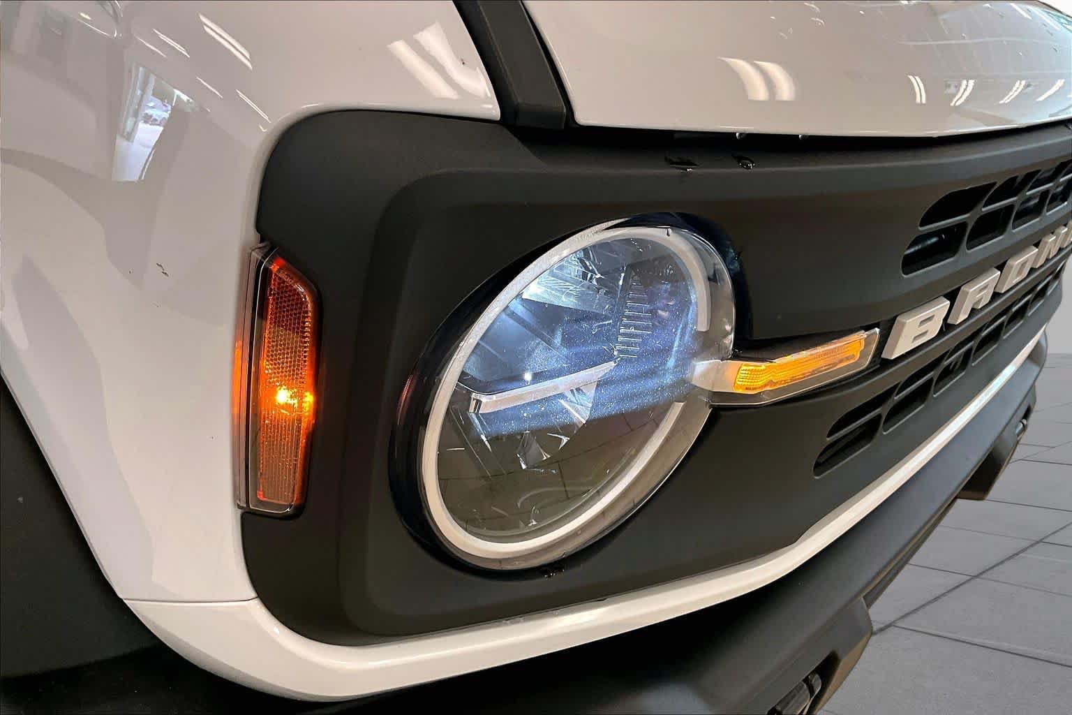 Used 2023 Ford Bronco Black Diamond AWD/4WD image 25