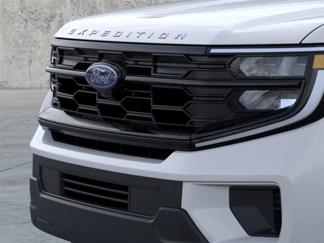 New 2025 Ford Expedition Active image 17