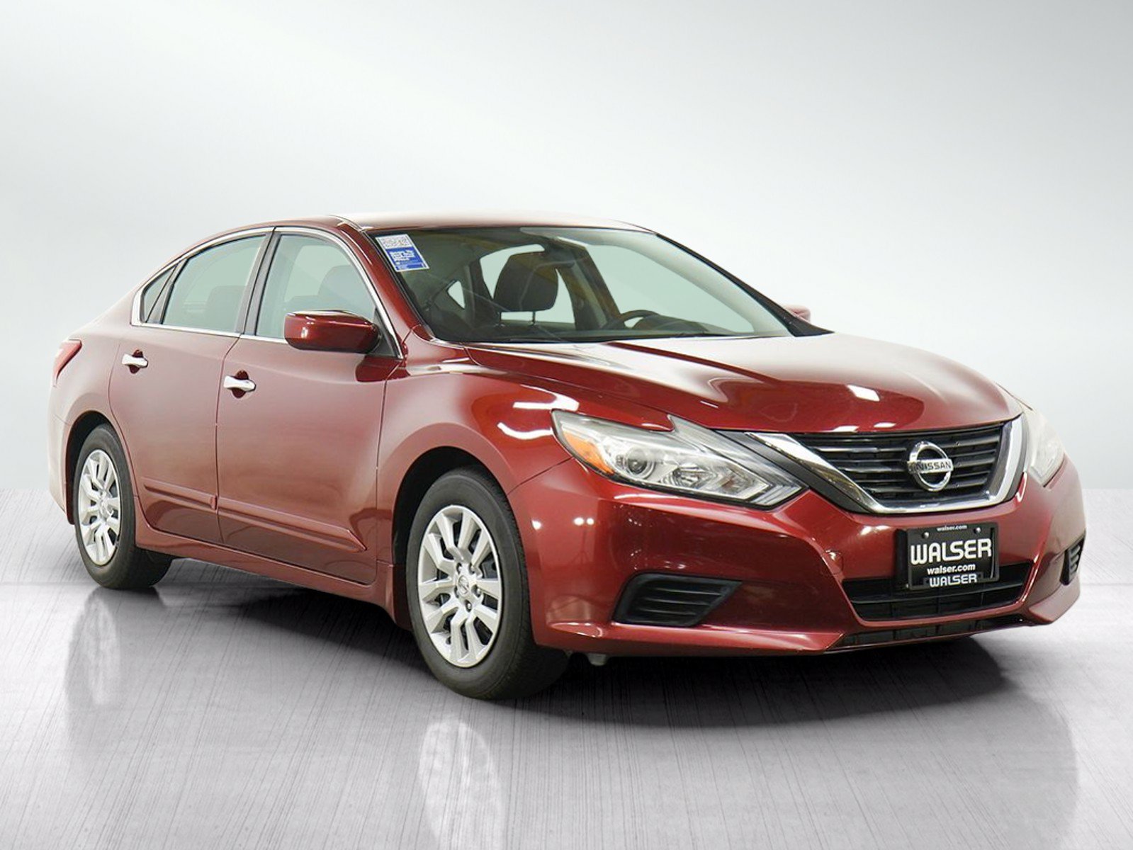 Used 2016 Nissan Altima 2.5 S w/ Power Driver Seat Package FWD image 7