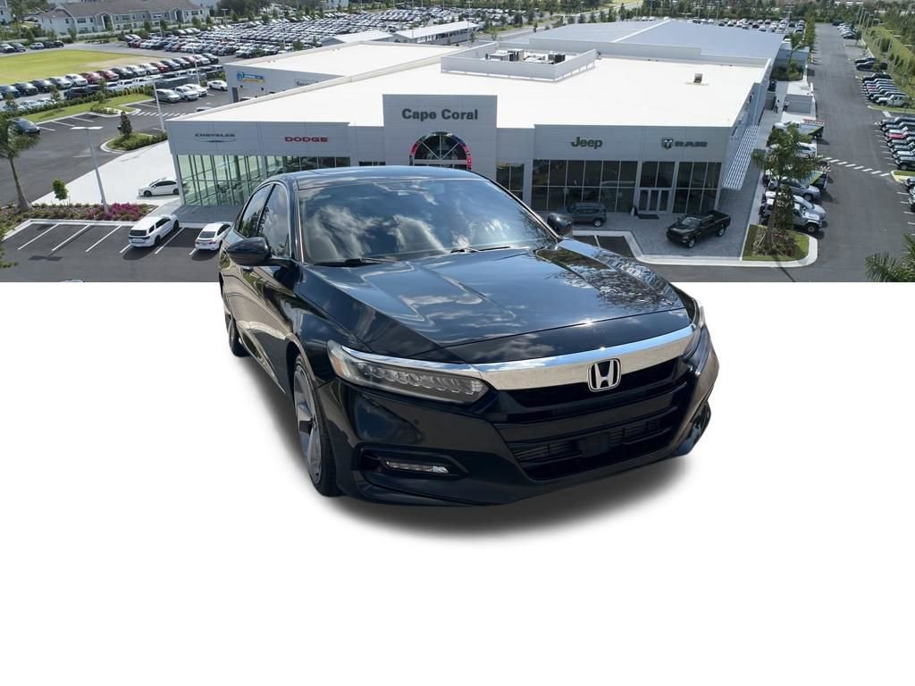Used 2018 Honda Accord Touring image 6