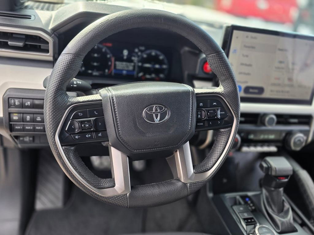 Used 2024 Toyota Tacoma TRD Sport w/ TRD Sport Upgrade Package image 19