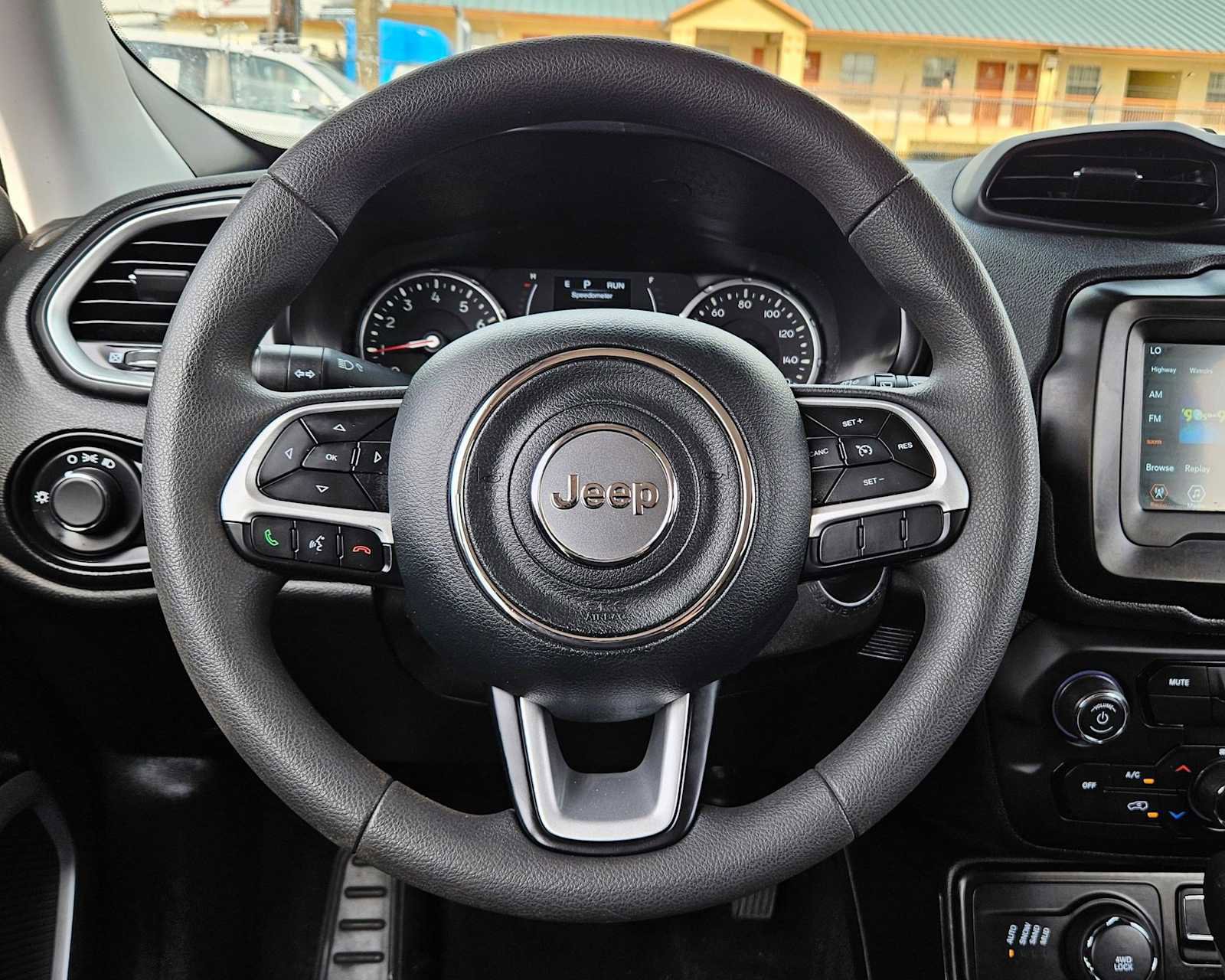 Used 2021 Jeep Renegade Sport w/ Sport Appearance Group AWD/4WD image 19