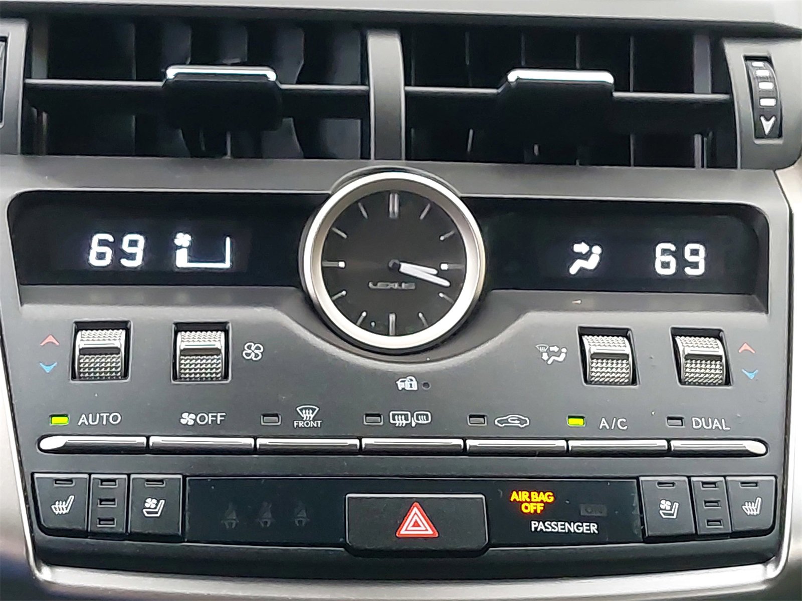 Used 2019 Lexus NX 300h 300h image 28