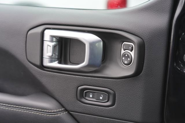 Used 2022 Jeep Wrangler Unlimited Sahara w/ Cold Weather Group image 29