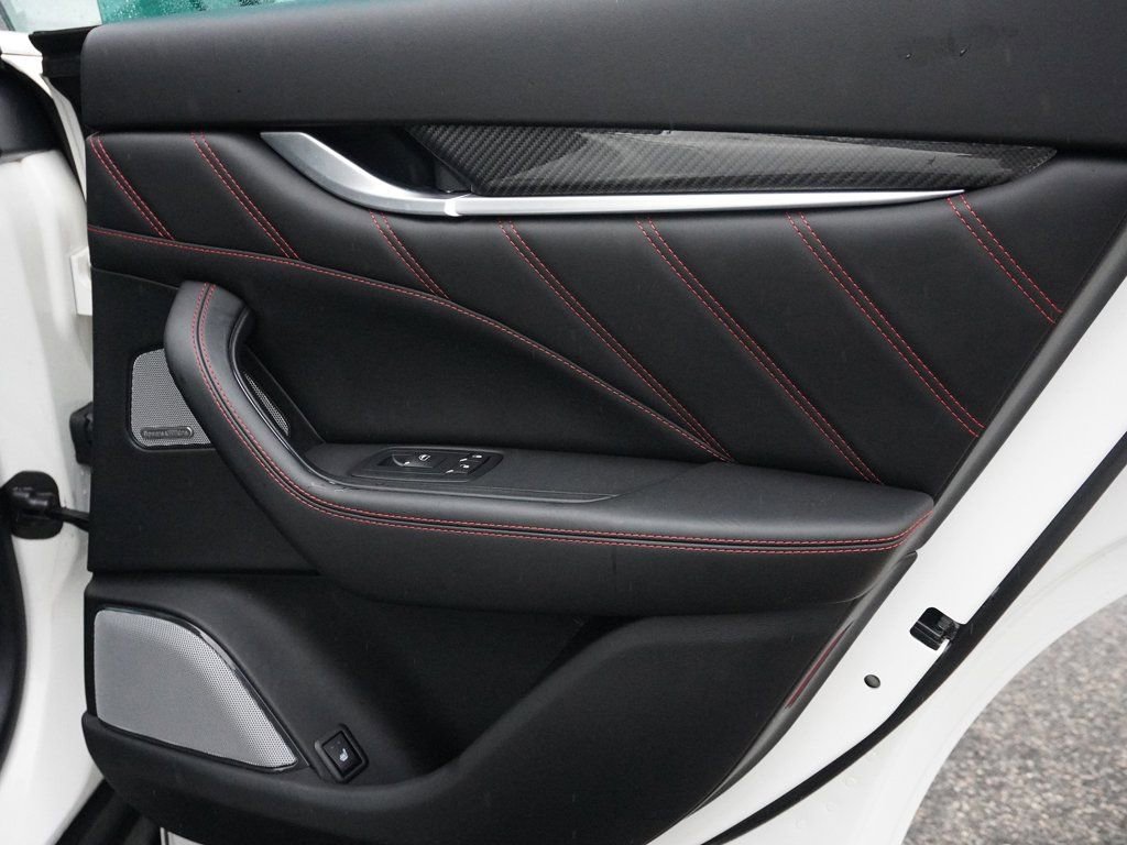 Used 2019 Maserati Levante GTS image 27