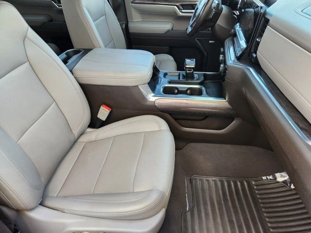 Used 2023 Chevrolet Silverado 1500 LTZ image 19