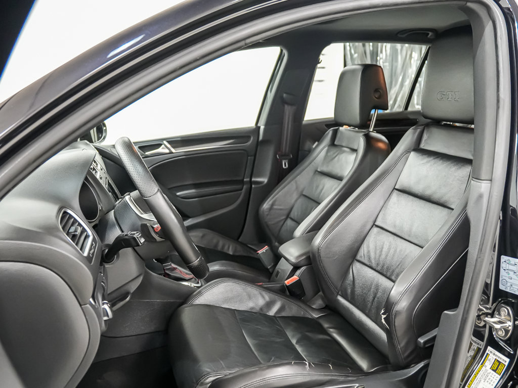 Used 2014 Volkswagen GTI Driver's Edition FWD image 5