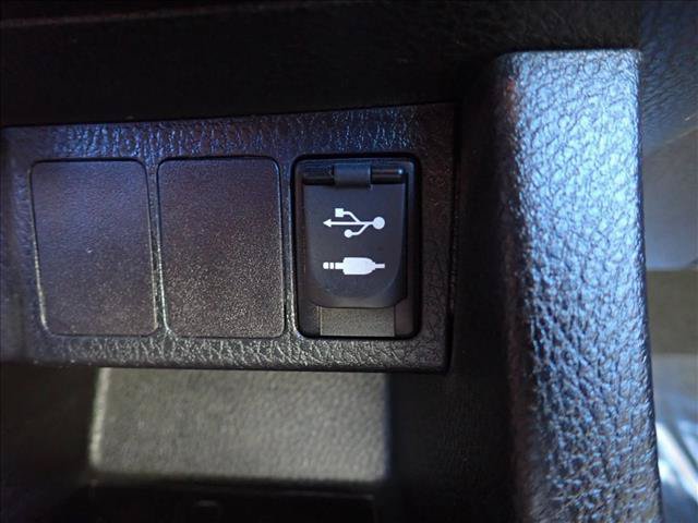 Used 2015 Toyota Corolla LE FWD image 15