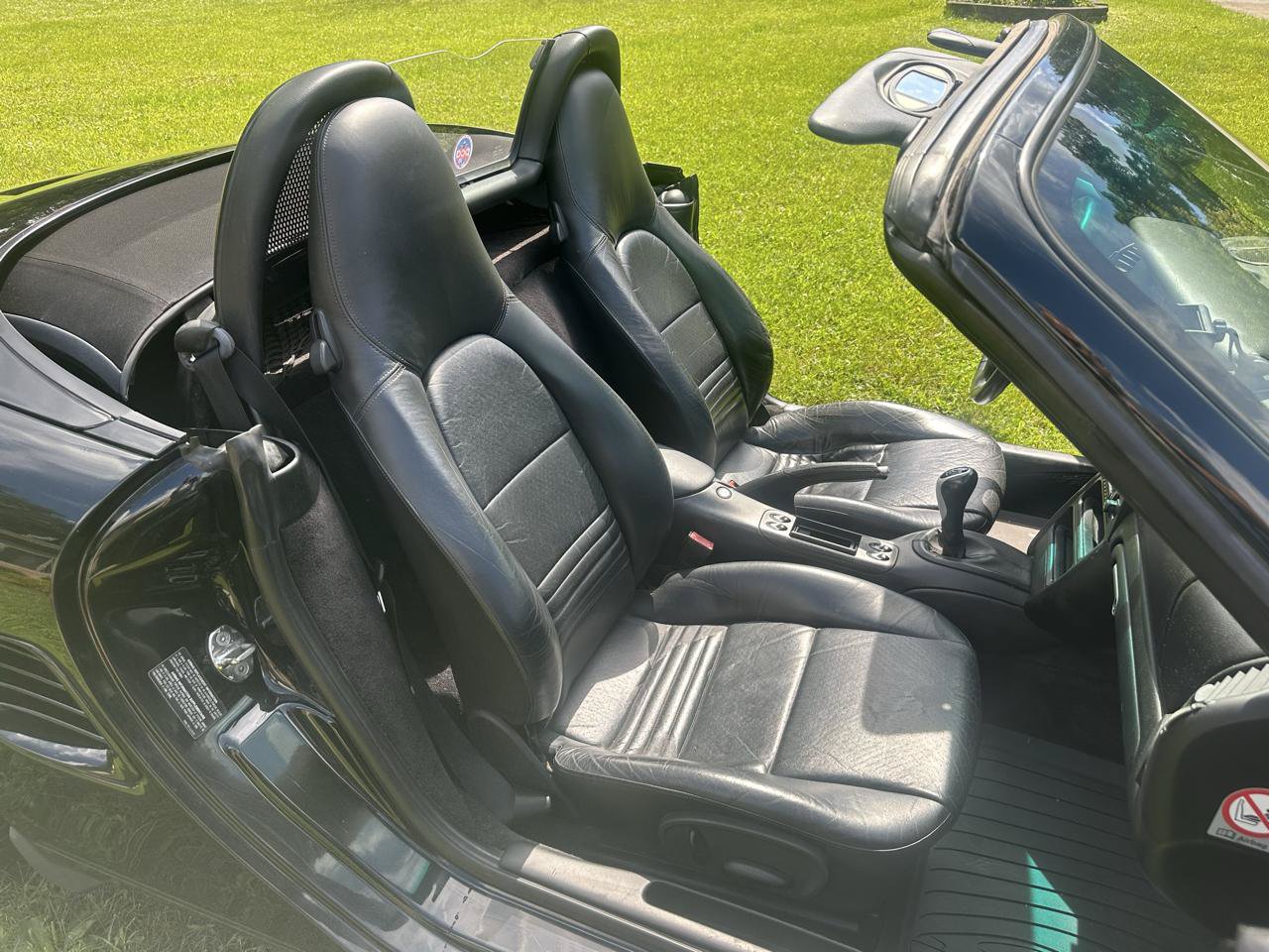Used 2003 Porsche Boxster RWD image 22