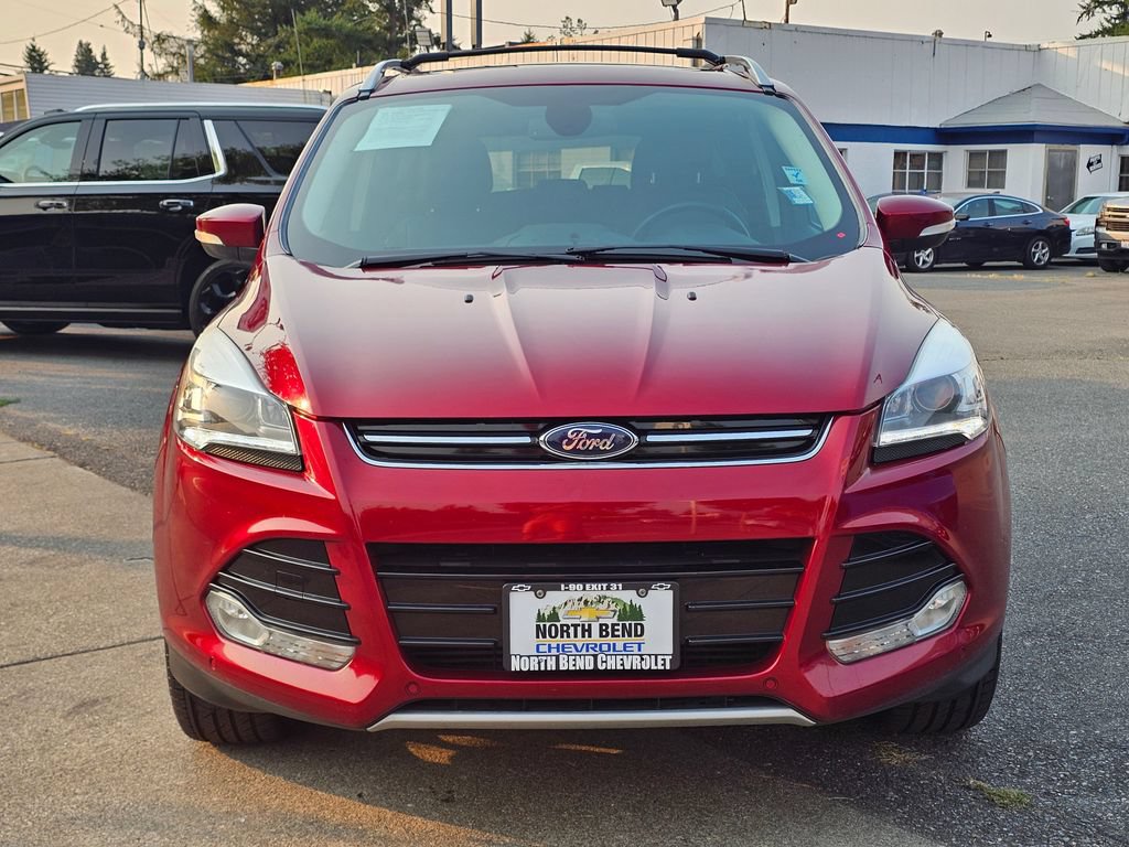 Used 2015 Ford Escape Titanium w/ Equipment Group 301A AWD/4WD image 2