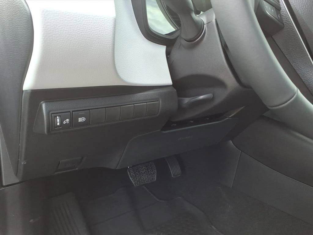 Certified 2026 Toyota Corolla SE image 15
