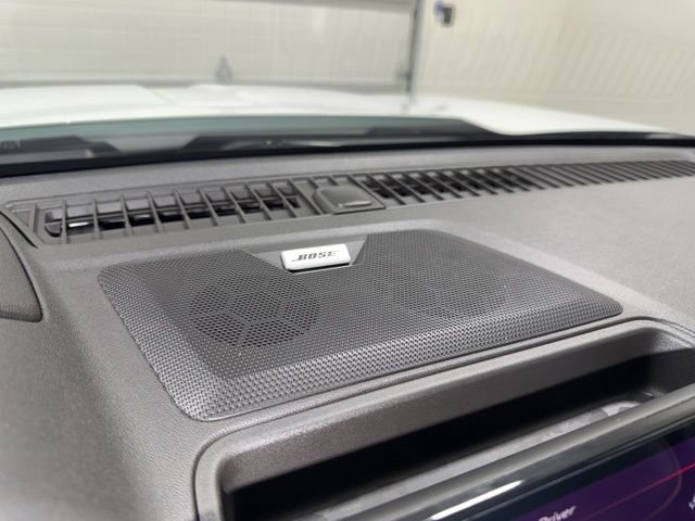 Used 2025 GMC Canyon AT4 w/ Technology Plus Package image 31