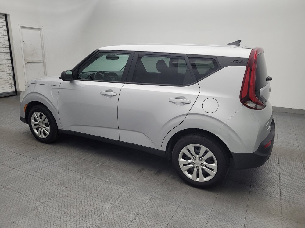 Used 2020 Kia Soul LX FWD image 3