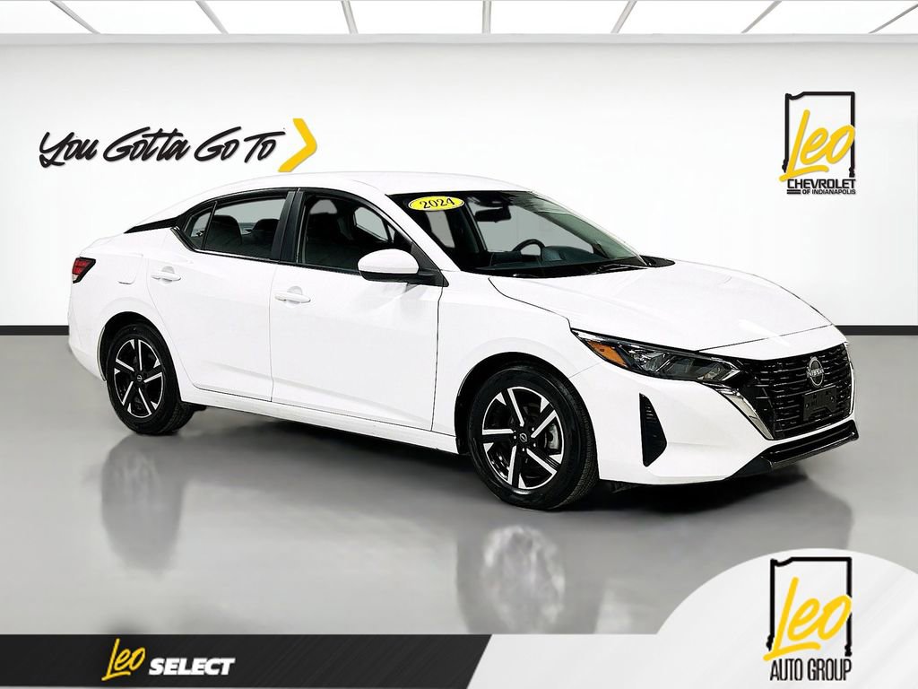 Used 2024 Nissan Sentra SV image 3