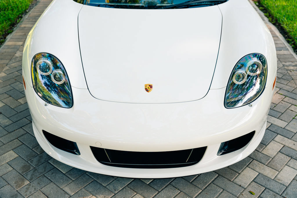 Used 2005 Porsche Carrera GT RWD image 3