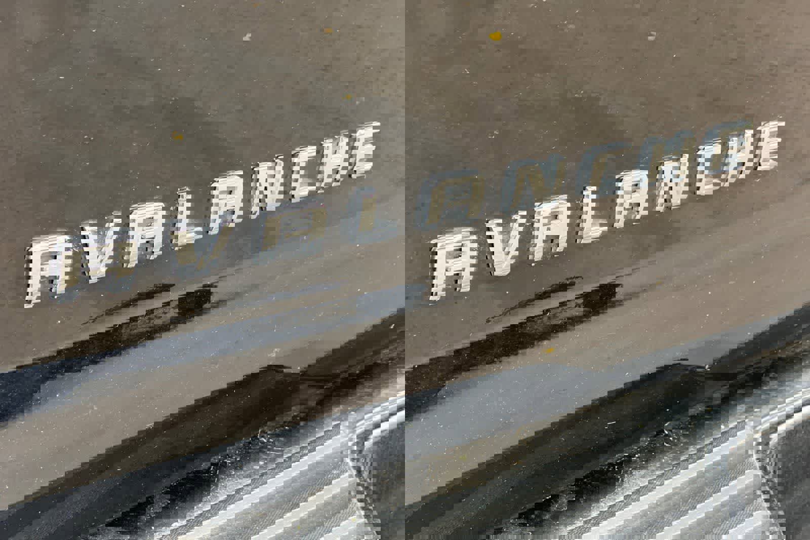 Used 2012 Chevrolet Avalanche LT image 17