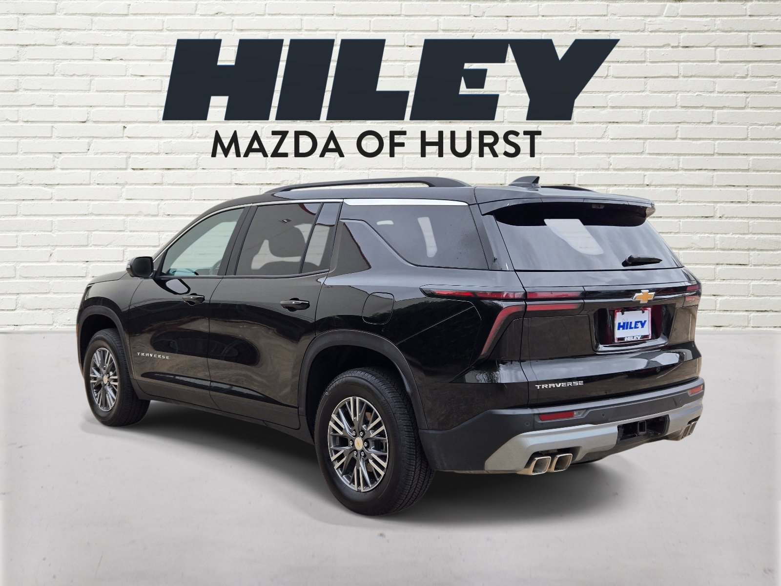 Used 2026 Chevrolet Traverse LT w/ Driver Confidence Package FWD image 5
