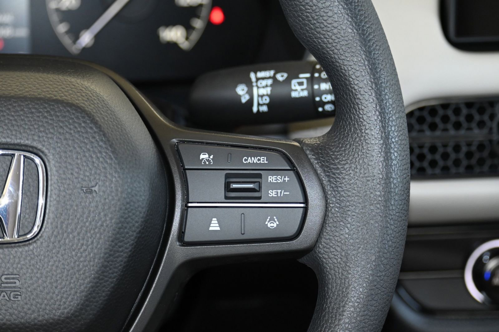 New 2026 Honda HR-V LX image 23