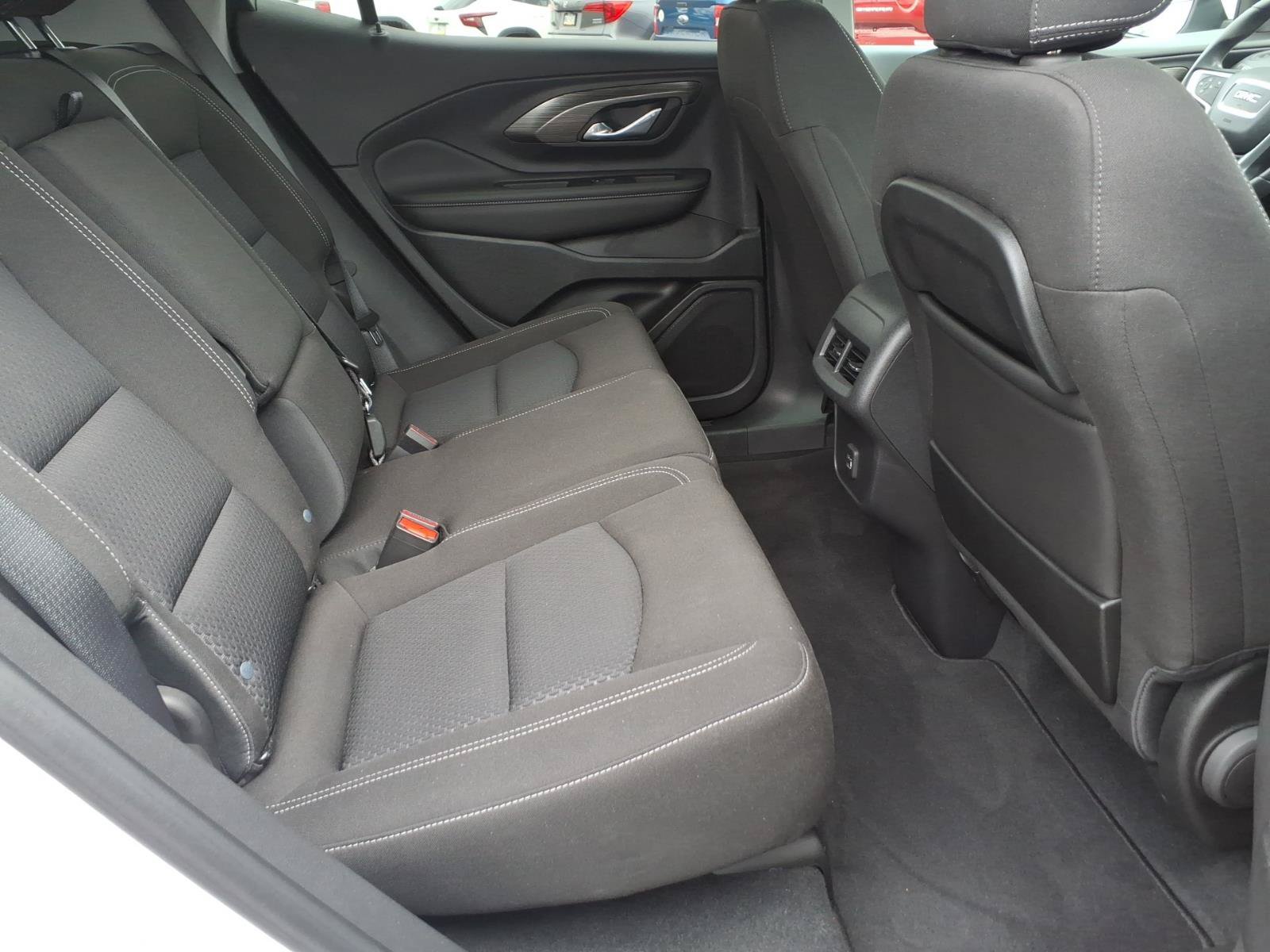 Used 2023 GMC Terrain SLE w/ Driver Convenience Package AWD/4WD image 26