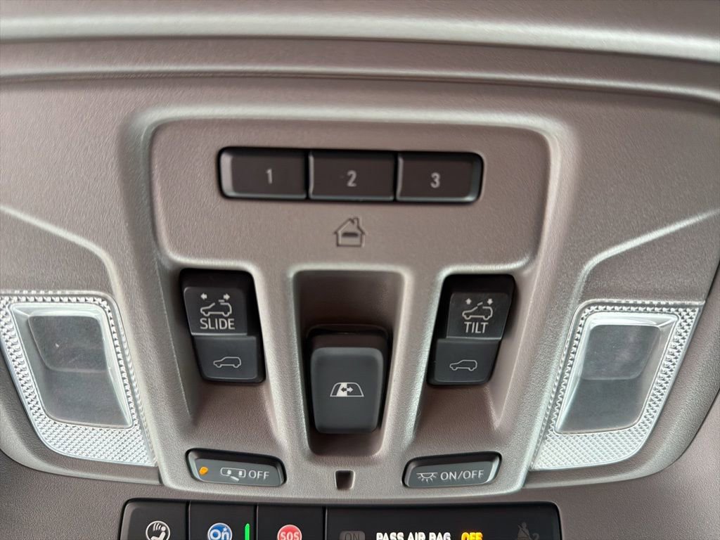 Used 2022 Chevrolet Silverado 2500 LTZ w/ LTZ Convenience Package image 52