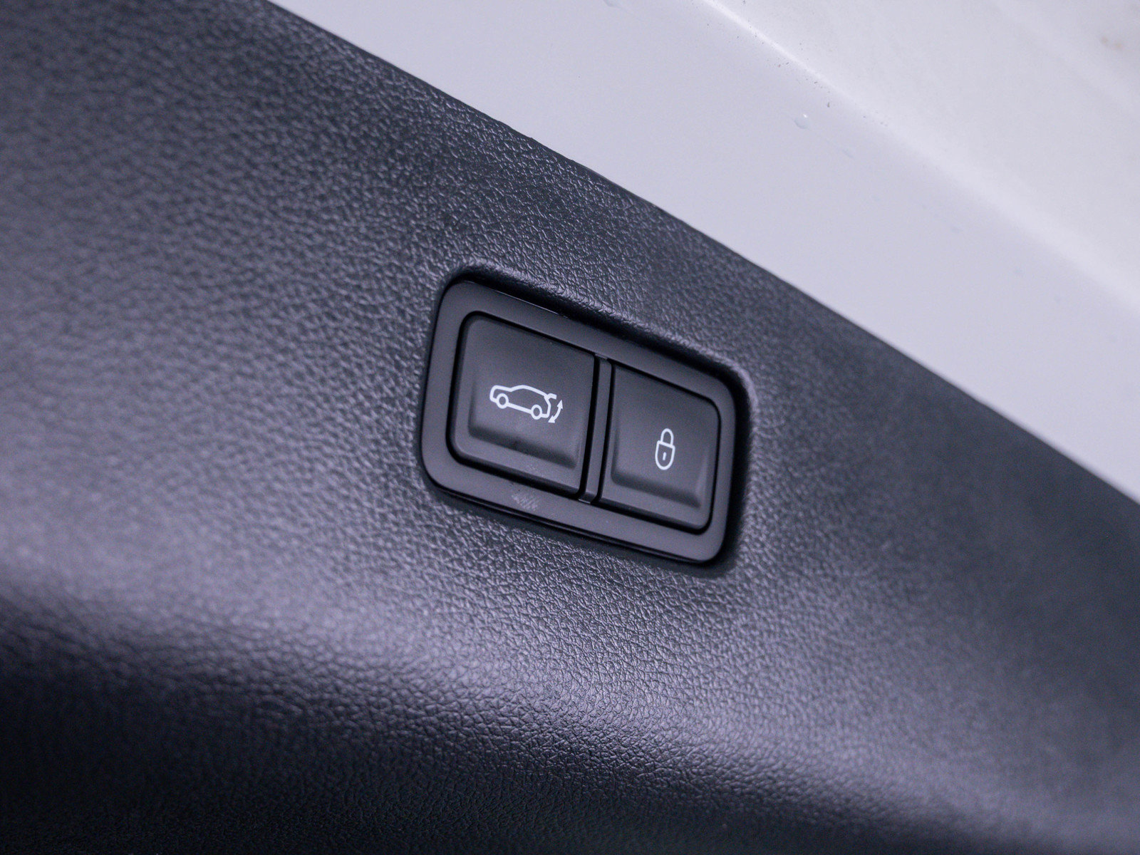 Used 2026 Genesis GV70 3.5T Sport Prestige image 9