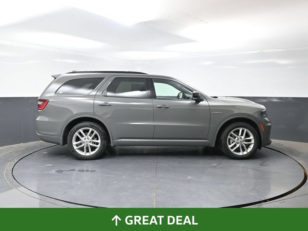 Used 2025 Dodge Durango R/T AWD/4WD image 2