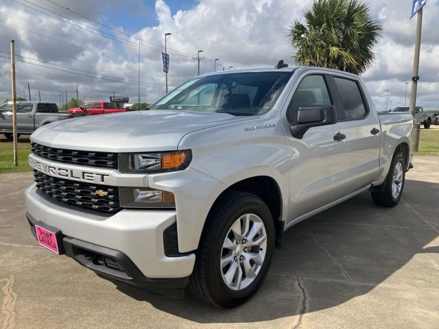 Used 2020 Chevrolet Silverado 1500 Custom w/ Custom Value Package image 3