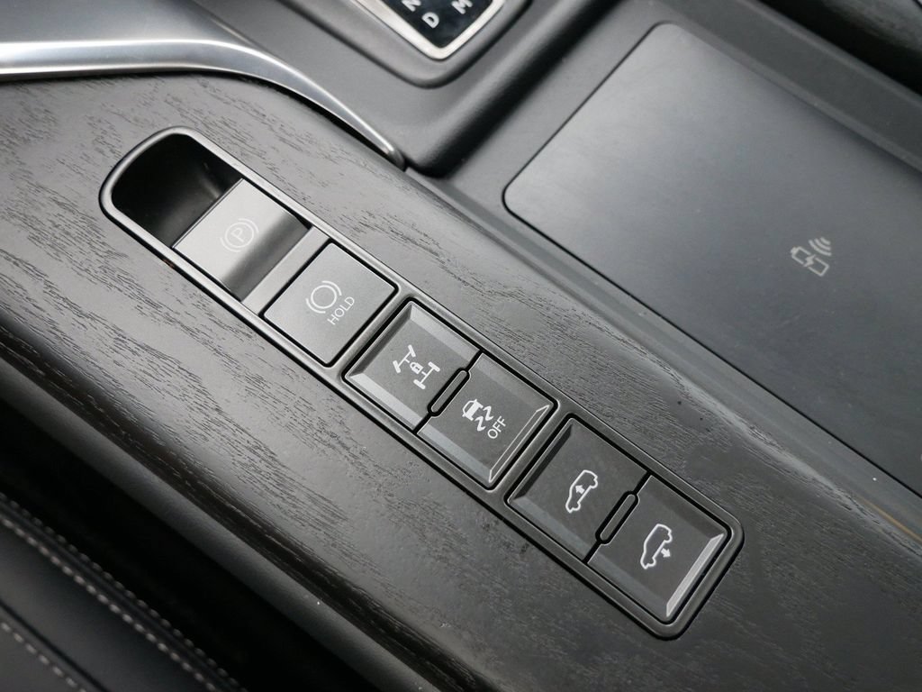 Certified 2025 Lexus LX 700h Luxury w/ Appearance Package AWD/4WD image 27