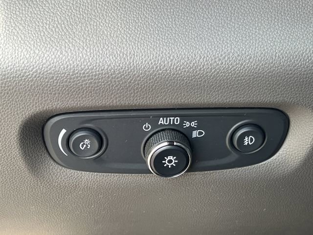 Used 2019 Chevrolet Traverse Premier w/ Driver Confidence II Package image 31