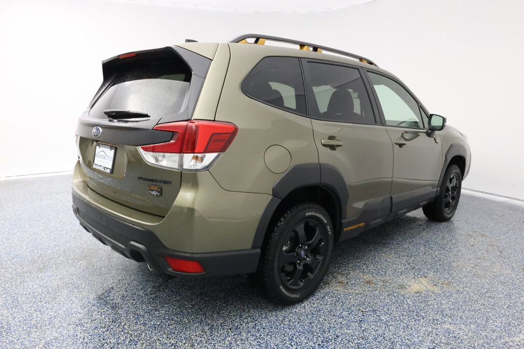 Used 2025 Subaru Forester Wilderness image 3