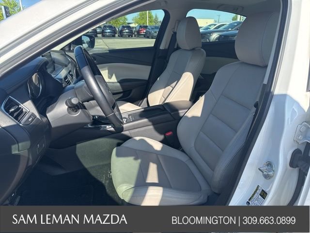 Used 2017 MAZDA MAZDA6 Touring w/ Touring Premium Package FWD image 3