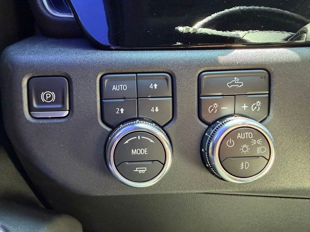 Certified 2022 GMC Sierra 1500 Elevation w/ X31 Off-Road Package AWD/4WD image 12