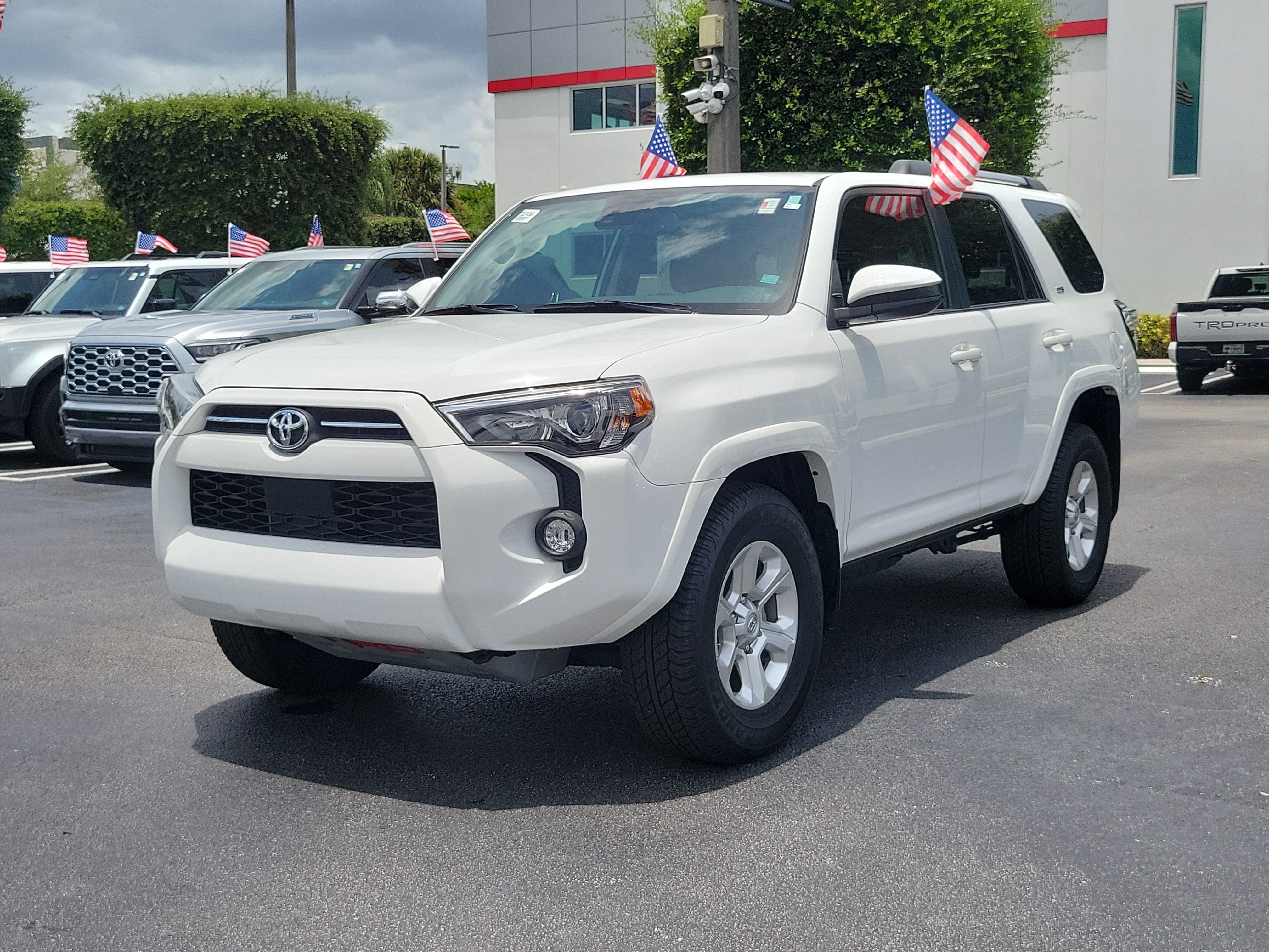 Used 2024 Toyota 4Runner SR5 RWD image 6