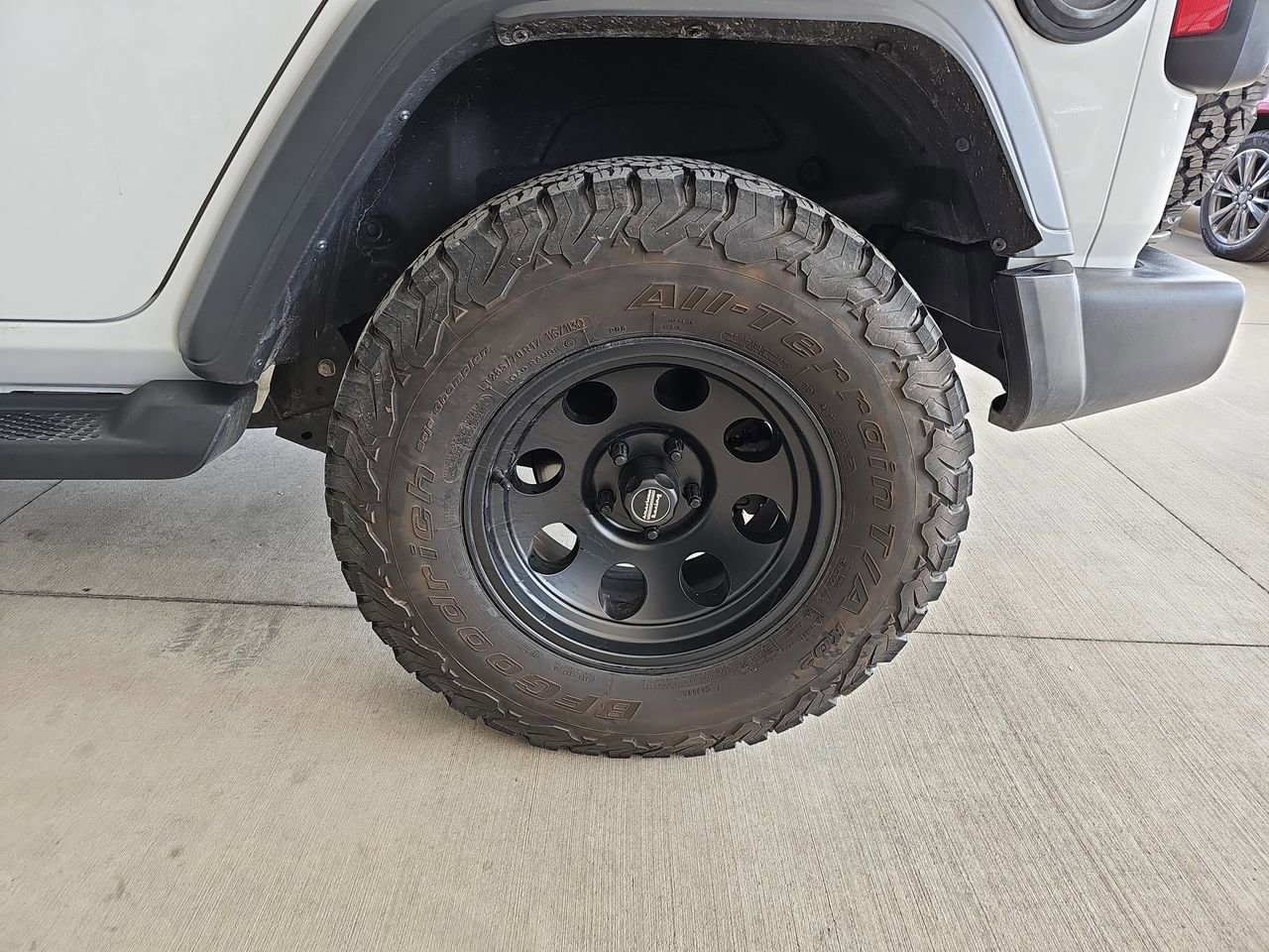 Used 2019 Jeep Wrangler Unlimited Sport S image 37