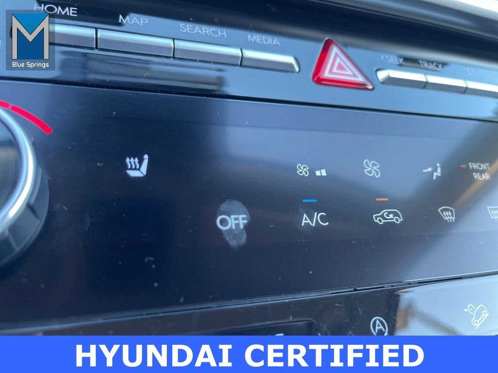 Used 2024 Hyundai Santa Fe SEL image 4