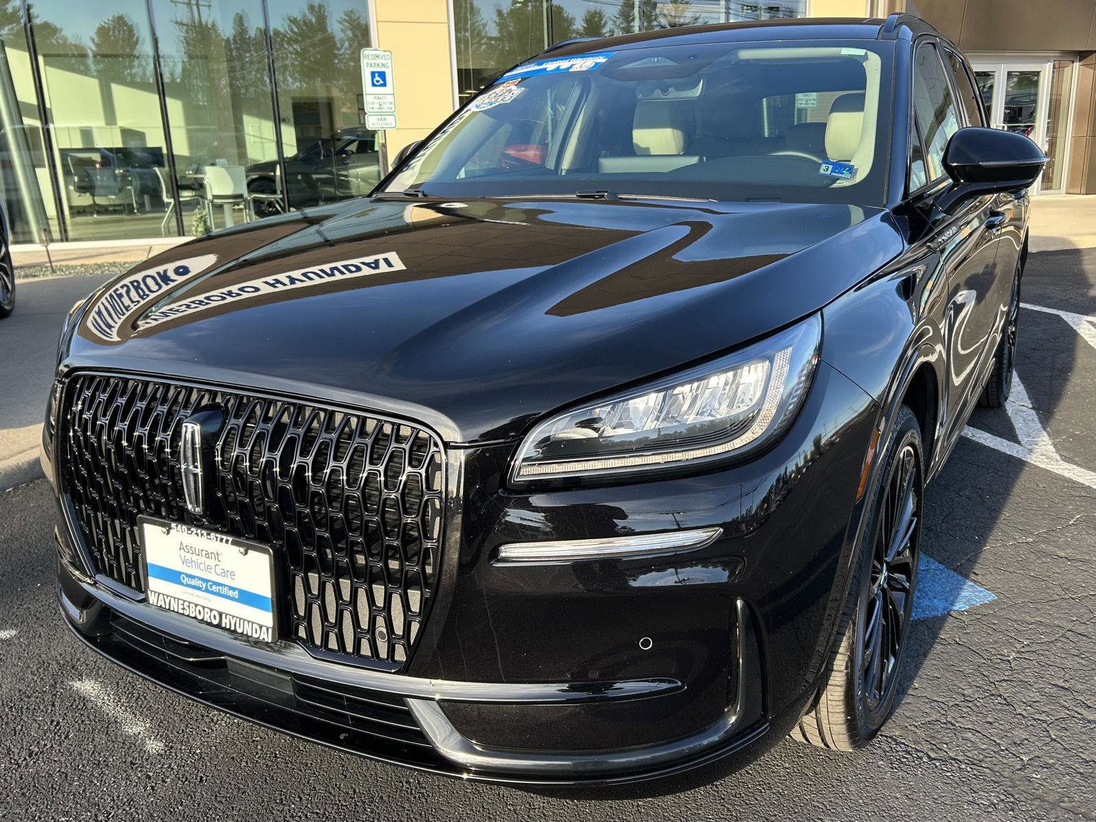 Used 2025 Lincoln Corsair AWD w/ Equipment Group 101A image 11