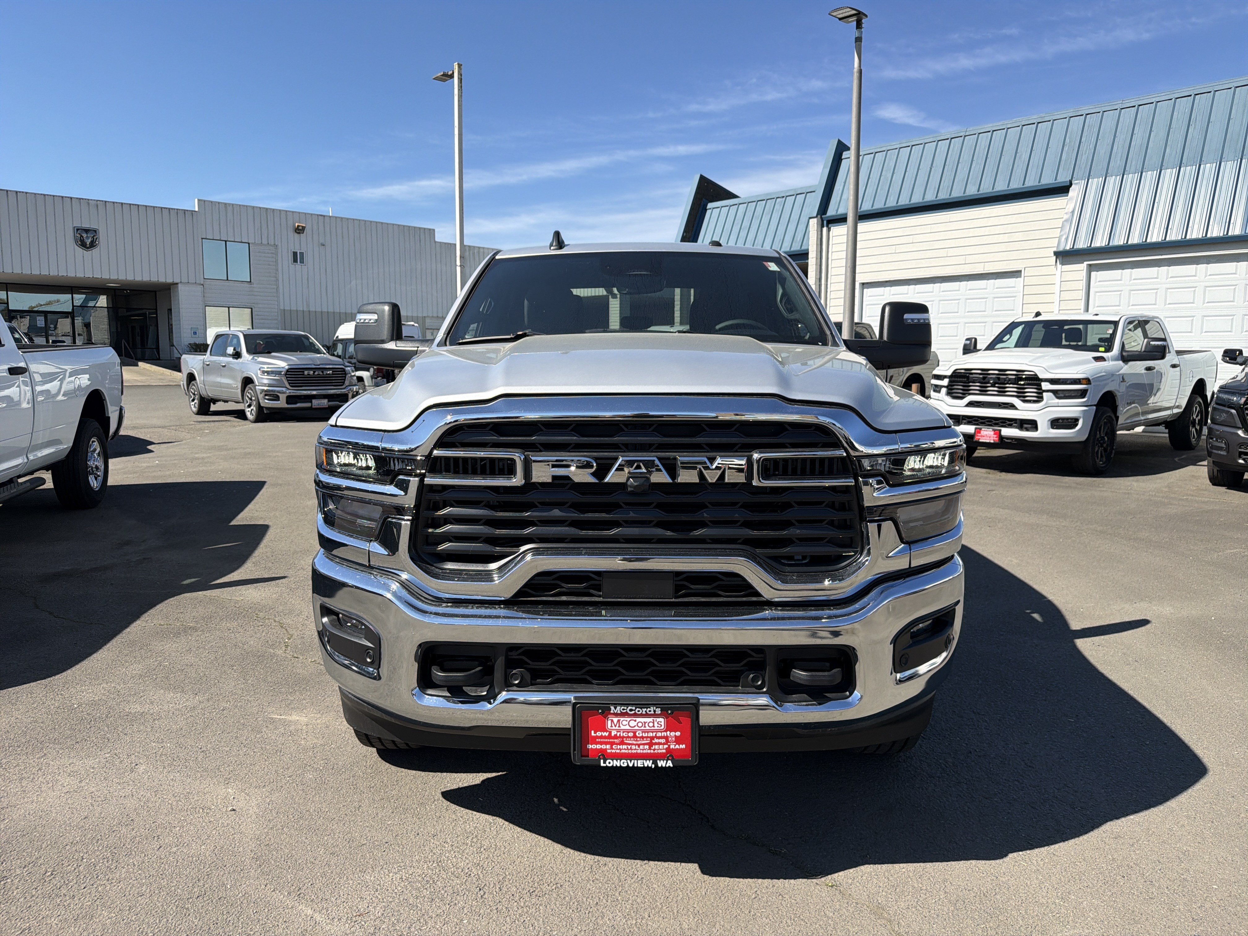 New 2026 RAM 3500 Big Horn AWD/4WD image 8