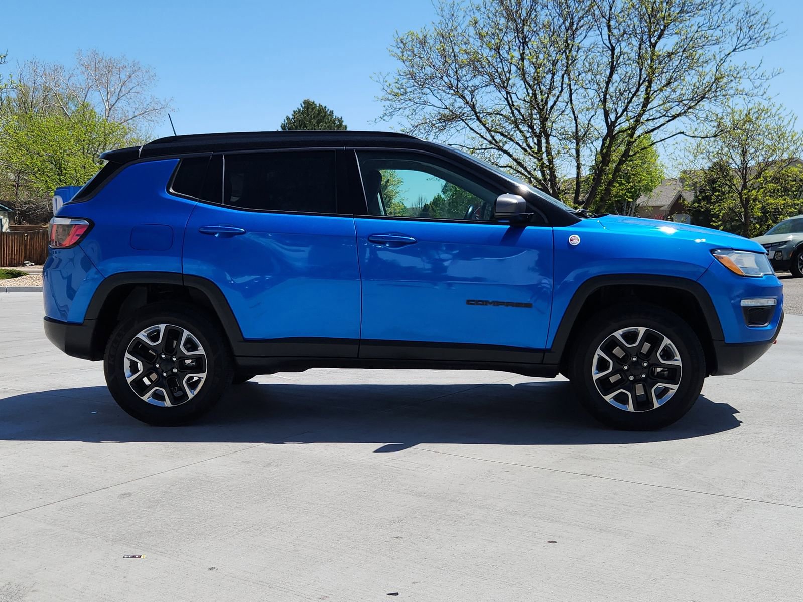 Used 2018 Jeep Compass Trailhawk w/ Safe & Security Group image 6