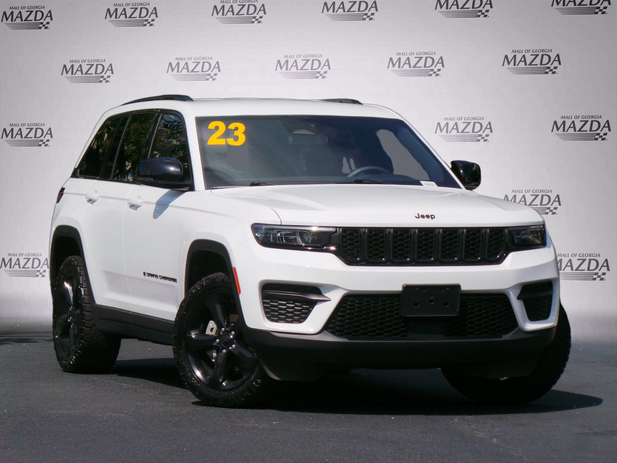 Used 2023 Jeep Grand Cherokee Altitude AWD/4WD video 2