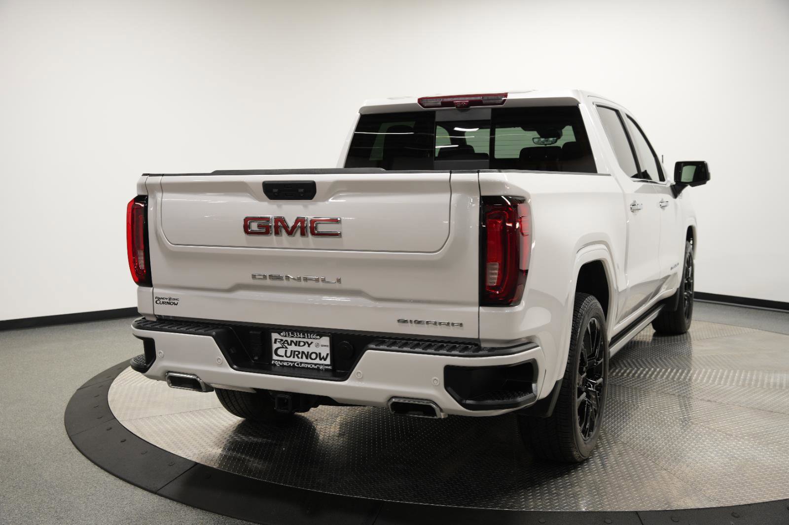 Used 2024 GMC Sierra 1500 Denali w/ Denali Reserve Package image 10