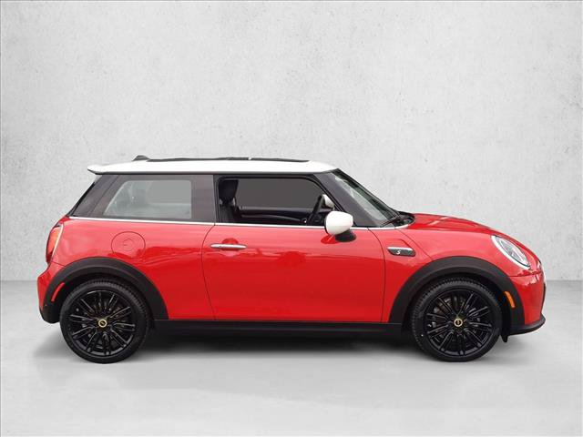 Used 2024 MINI Cooper SE FWD image 4