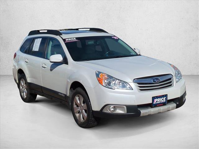 Used 2010 Subaru Outback 3.6R Limited image 3